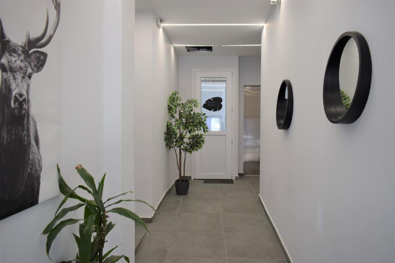 Aris Premium Accommodation Athena Bagian luar foto